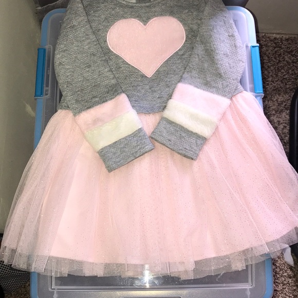 Dress - Picture 4 of 4